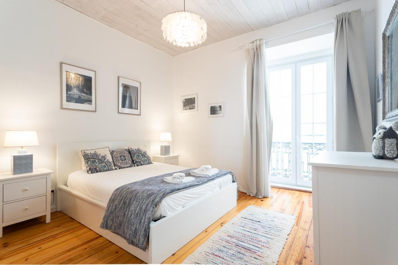 Le Flat | Cais Do Sodre Apartment ลิสบอน ภายนอก รูปภาพ